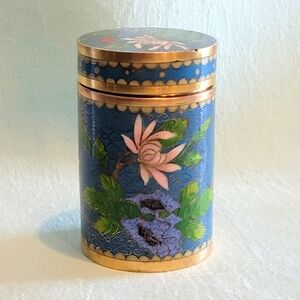 19 Th Century Chines Tabaco Jar Closanne Enamels  Gold Decorative Box